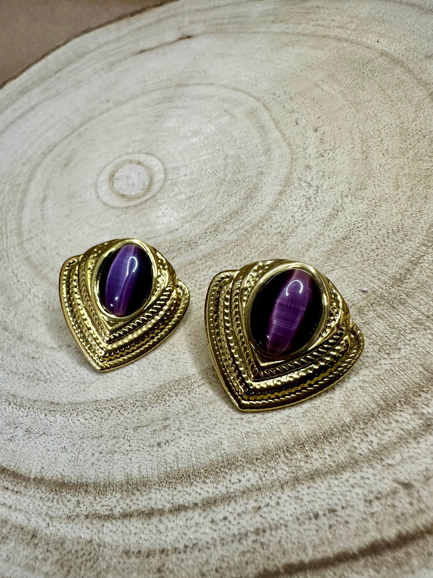 Brinco India Violeta